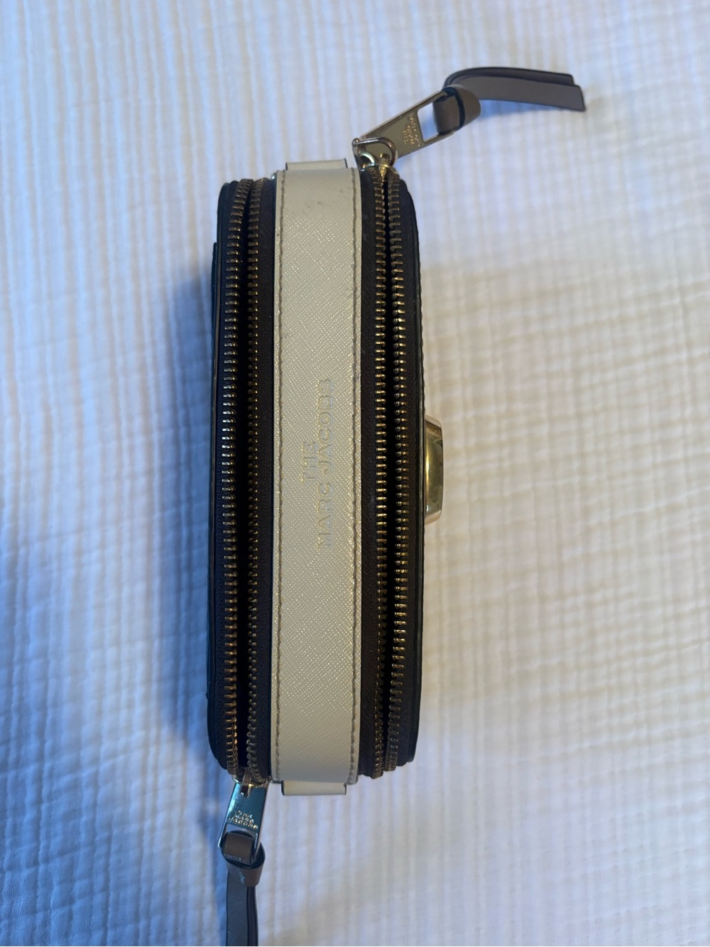 Marc Jacobs Gray Saffiano Snapshot Crossbody with Gold Hardware - Picture 2 of 5